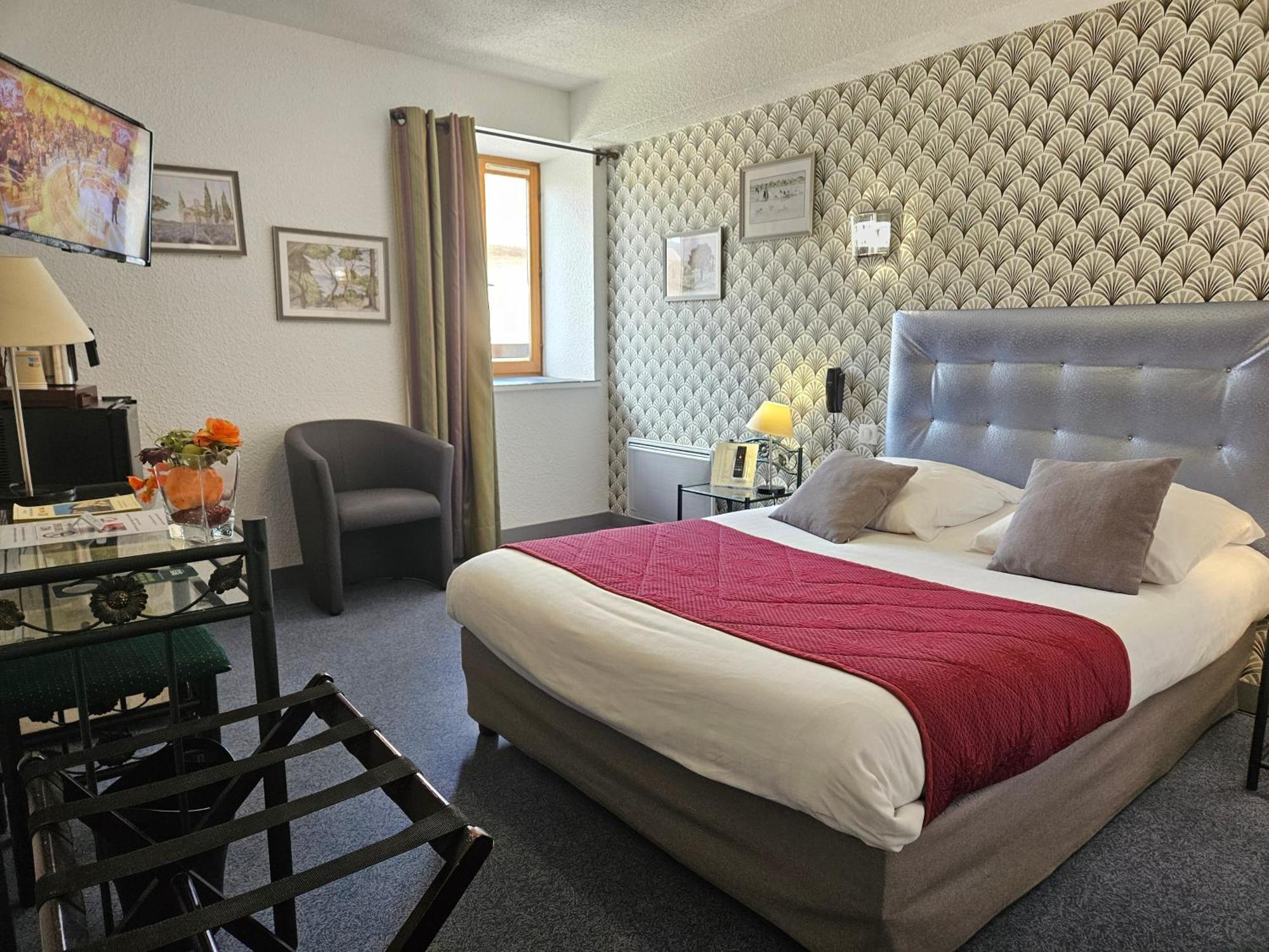 Le Val D'Amby Otel Hieres-Sur-Amby Dış mekan fotoğraf