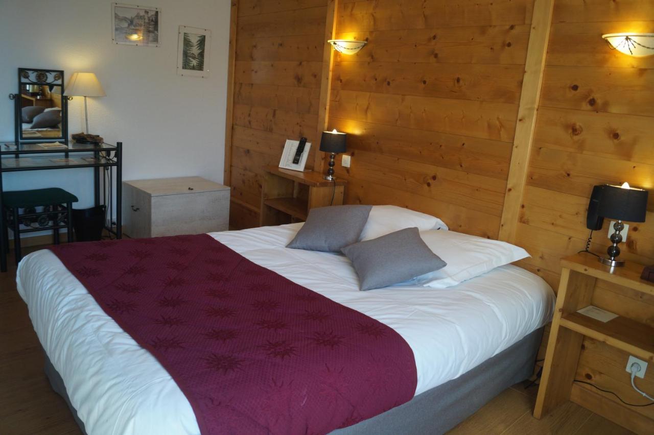 Le Val D'Amby Otel Hieres-Sur-Amby Dış mekan fotoğraf